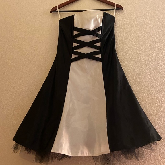 Vintage Jessica McClintock For Gunne Sax Strapless Dress - Picture 4 of 5